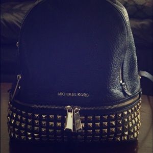 michael Khors rhea backpack