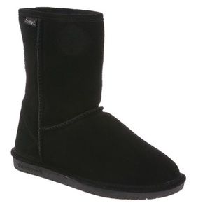 Black BEARPAW Boots