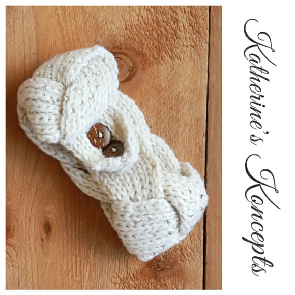 Just in!! Oatmeal Rhinestone Braided Headband - Picture 2 of 4