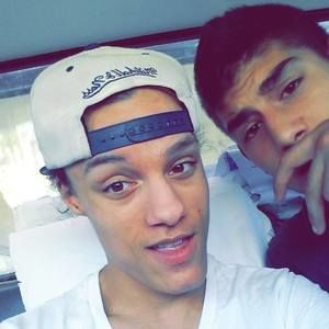 Meet your Posher, Logan