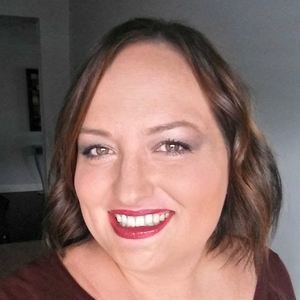 Meet your Posher, Jeni