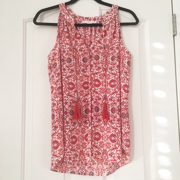 C&E sleeveless blouse