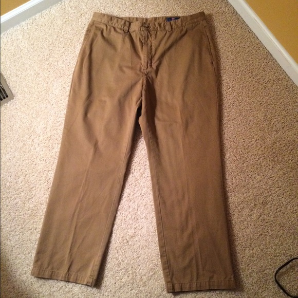 Vineyard Vines- Club pants- (Khaki) - Picture 1 of 3