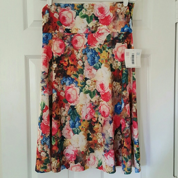 BNWT lularoe azure floral skirt, large