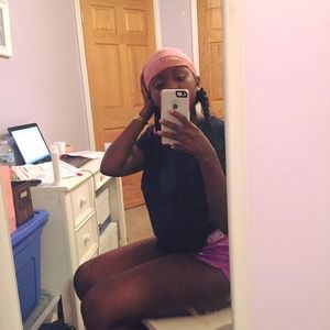 Meet your Posher, Jade