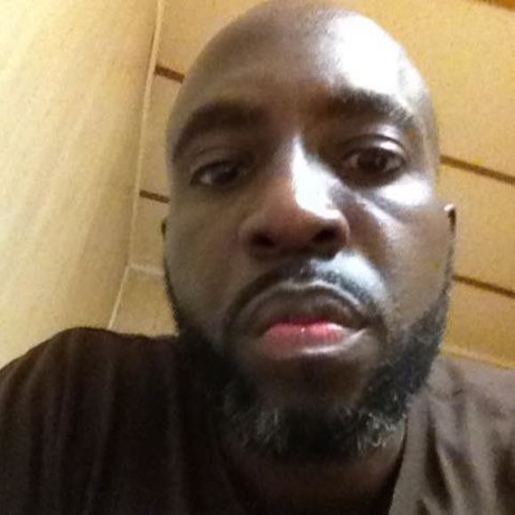 Meet your Posher, Derrick - Picture 1 of 1