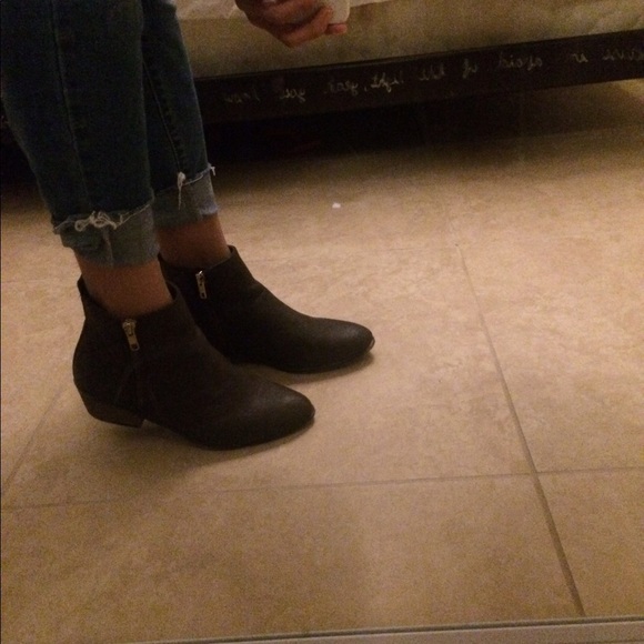 Short booties - Picture 4 of 5