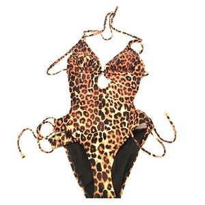 Leopard swimsuit