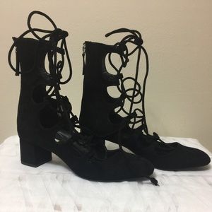 tie up chunky heel shoes