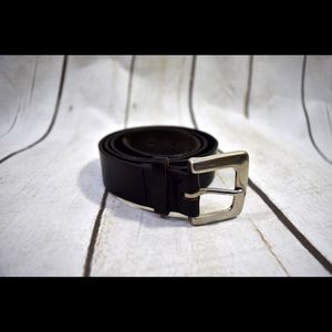 Black gap belt
