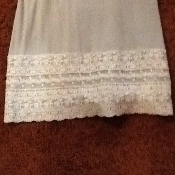 Tunic - Picture 3 of 4