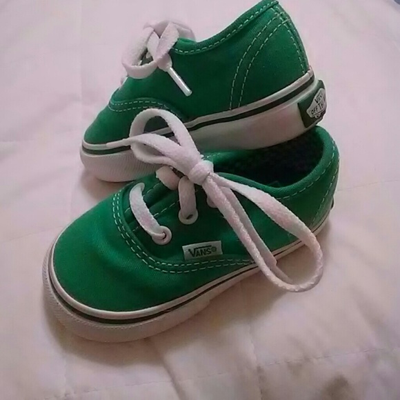 Vans Tennis Shoes