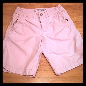 American Eagle Men's Prep Length Shorts Pink