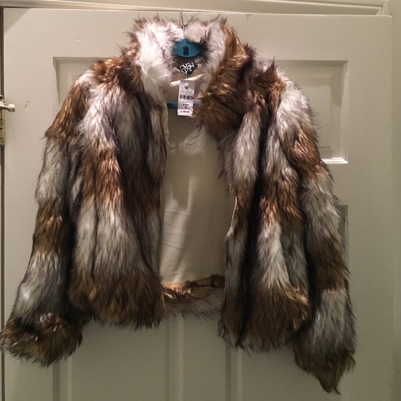 LF fur coat