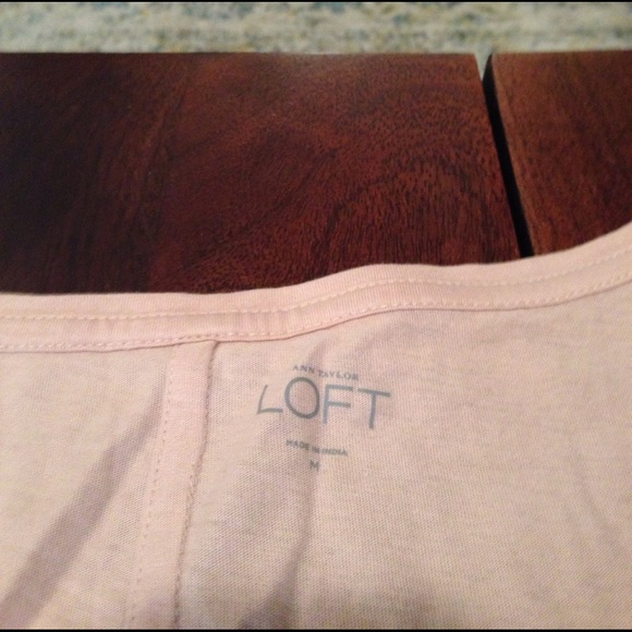 Dusty rose sequin Ann Taylor Loft tee-shirt - Picture 4 of 5