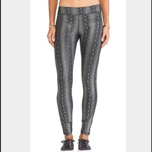 Joe's off duty snake leggings
