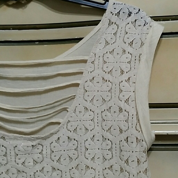 Sleeveless blouse - Picture 5 of 5