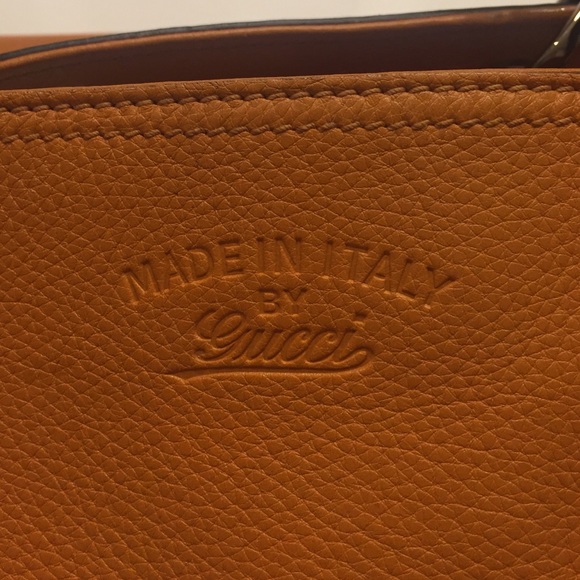 Gucci Bamboo Handles Bag - Picture 2 of 4