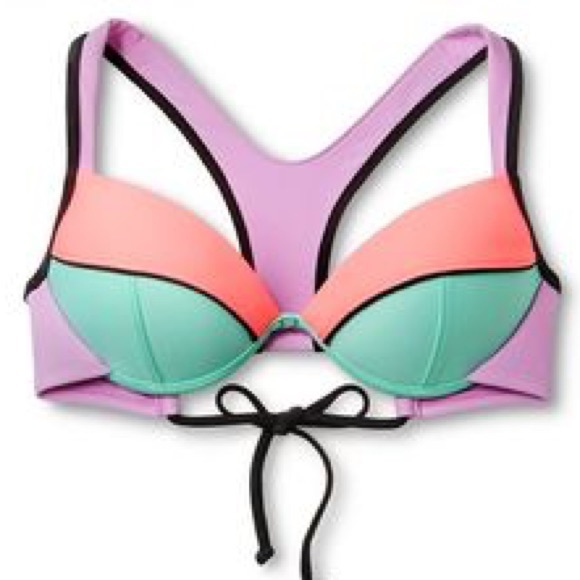 Color block bikini top D/DD cup adjustable back.