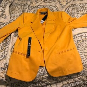 Mustard yellow blazer
