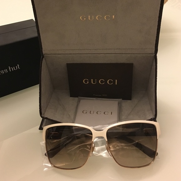 Brand new GUCCI glasses for women. main image 4
