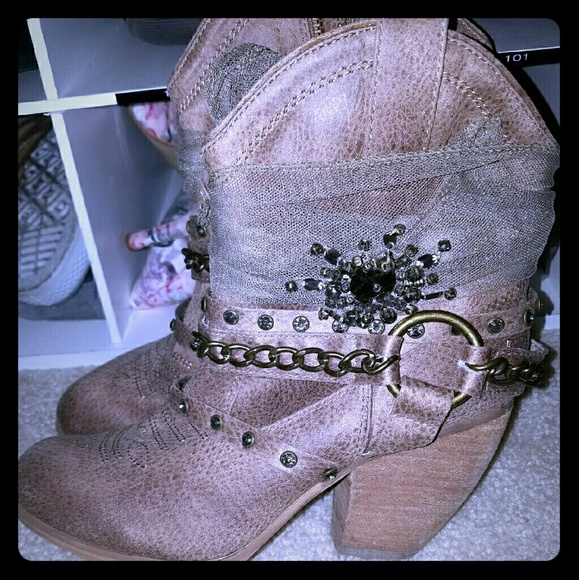 Cowgirl booties