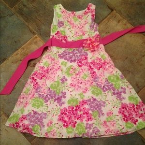 Girls dress