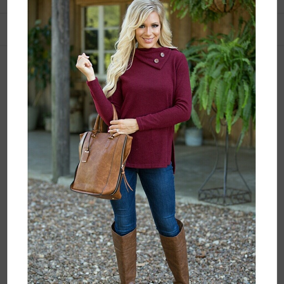 ❤SALE❤ Button neck sweater