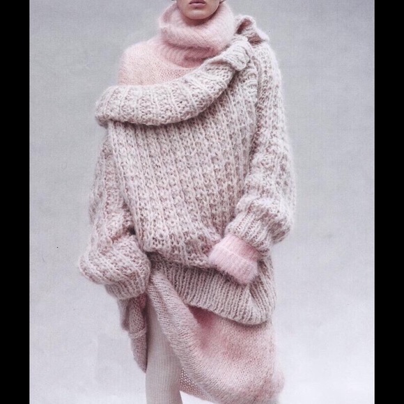 SWEATERS FOR COLD A/C - Picture 13 of 16