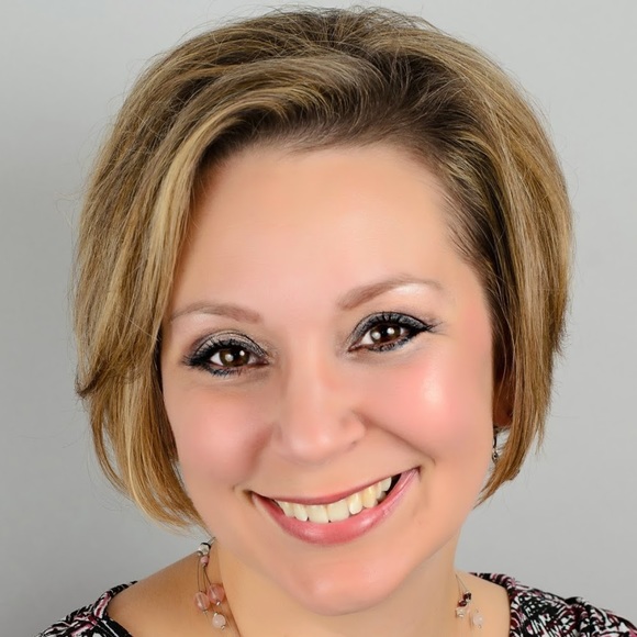 Meet your Posher, Wendy