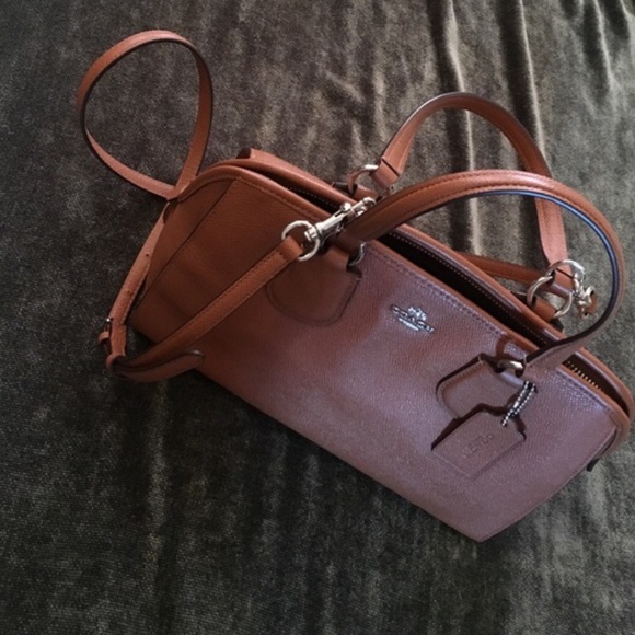 Beautiful like new Coach bag/crossbody