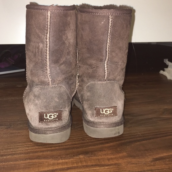Short brown ugg boots very good condition