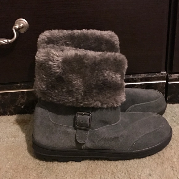 White mountain boots