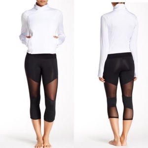 Electric Yoga Black Mesh Capri Large