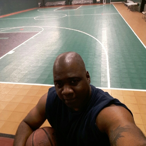 Meet your Posher, Lindsay - Picture 1 of 1