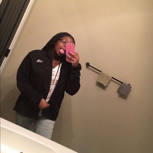 Meet your Posher, Charnessa