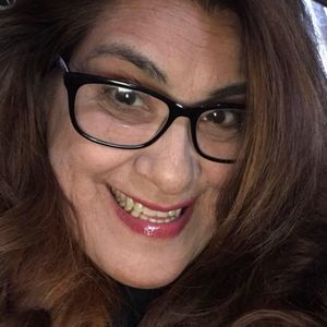 Meet your Posher, Lisa