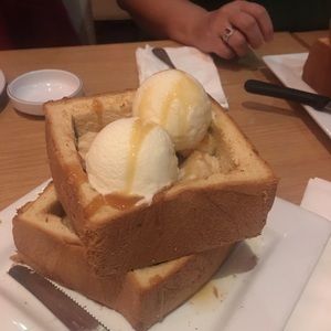 Meet your Posher, Gilie