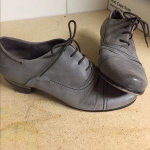 Adorable gray shoes