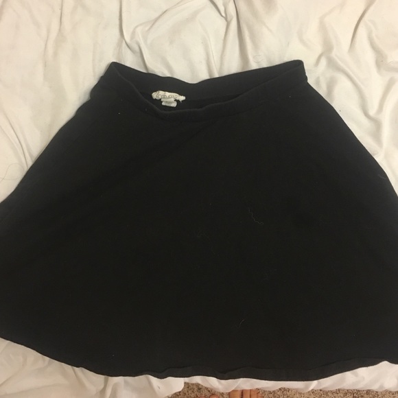 A plain F21 black circle skirt