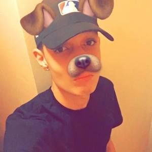 Meet your Posher, Adan