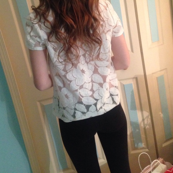 Lace short sleeve shirt - Picture 2 of 2