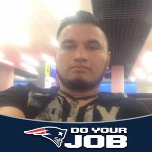 Meet your Posher, Carlos