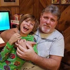 Meet your Posher, Sammy