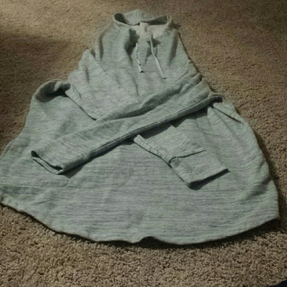 Soft and warm sweatshirt!