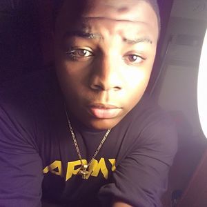 Meet your Posher, Johnell