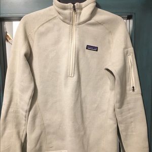Small Patagonia half-zip