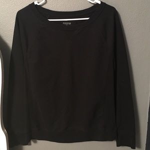 Black sweater/Sweatshirt