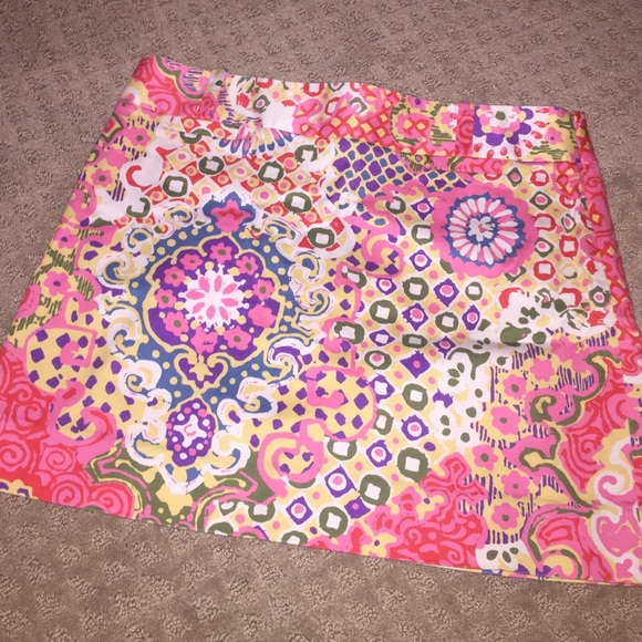 Patterned spring/summer skirt