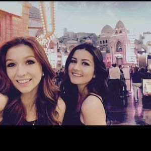 Meet your Posher, Julianna